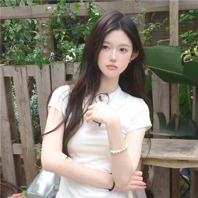隔墙有情人